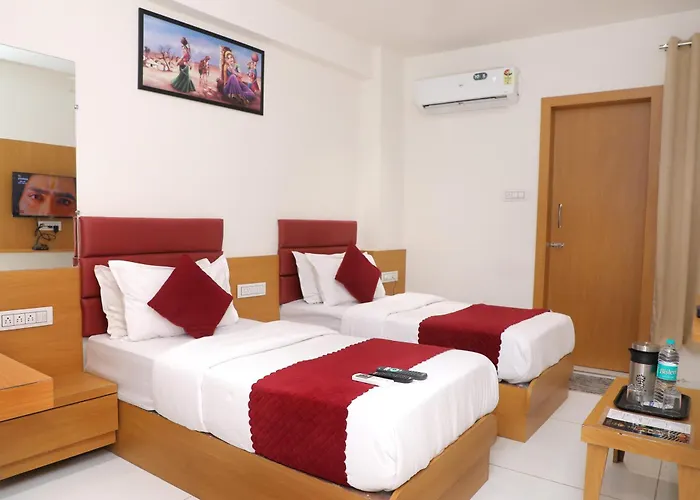 Hotel Pine View